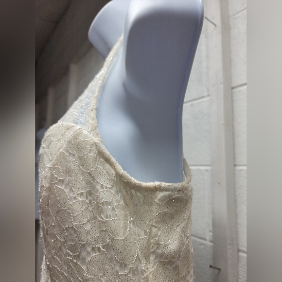 SPEECHLESS High-Neck Lace and Tiered Mesh Formal Prom Dress - Picture 2 of 8